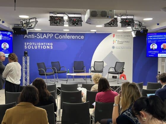 Anti-SLAPP
" Anti-SLAPP Conference orem een
PANEL 4 345pm 5.00pm (UK time) -
POTLIGHTING
LUTIONS ©