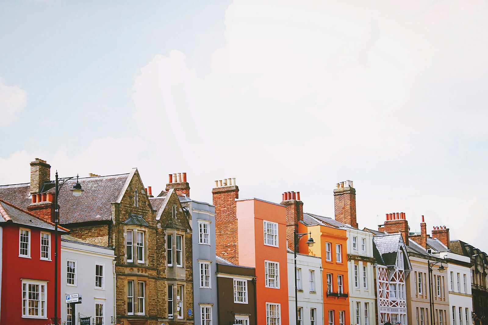 A row of terraced houses in Oxford